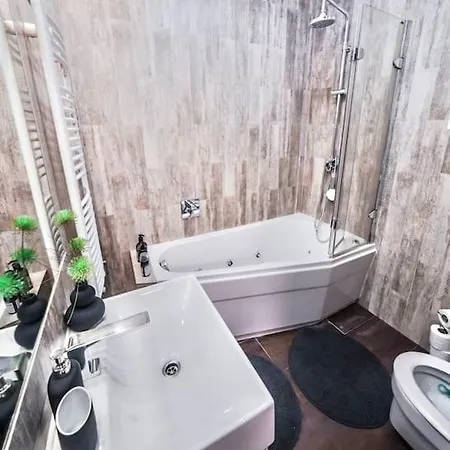 One Bed At Location In